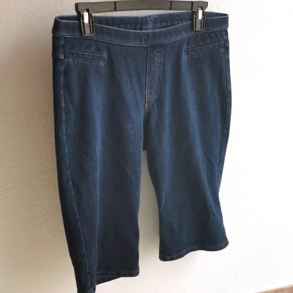 Hue Women's Bermuda